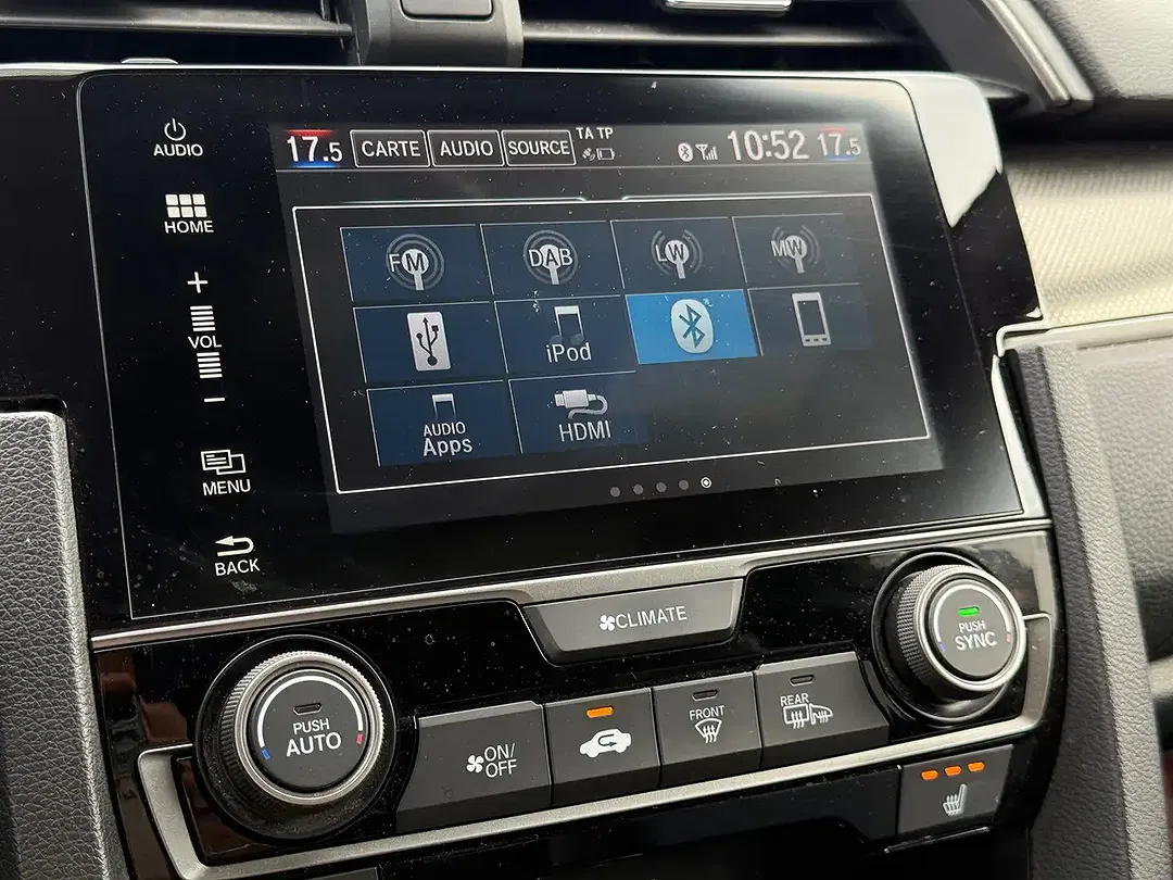 Honda Civic - Thumbnail 14