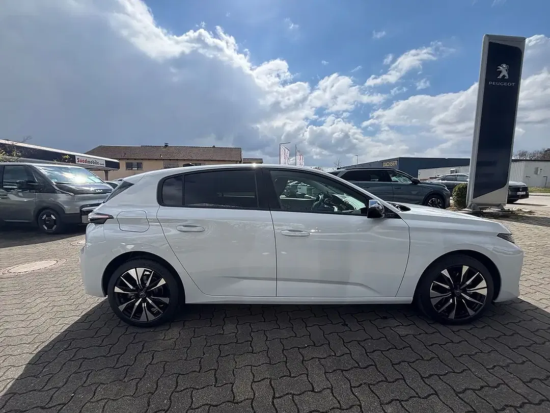 Peugeot 308 - Thumbnail 5