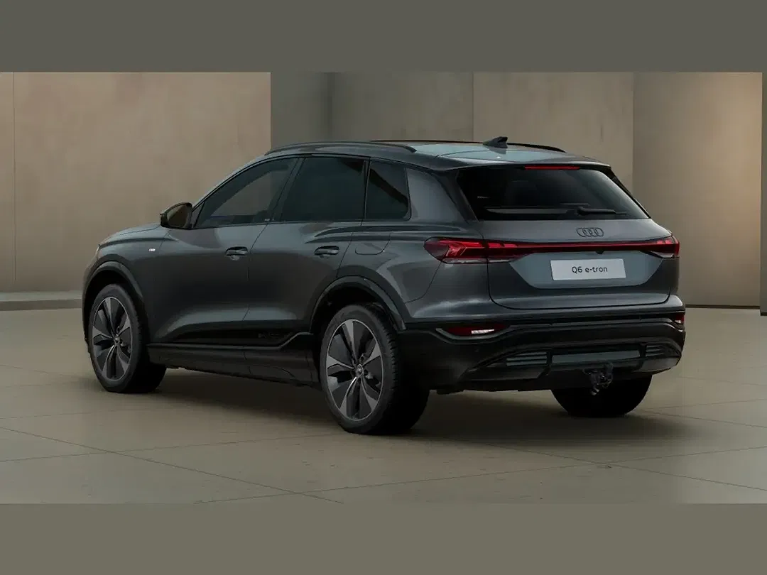 Audi Q6 e-tron - Thumbnail 3