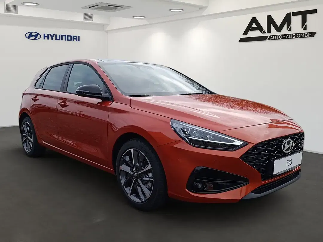 Hyundai i30 - Thumbnail 2