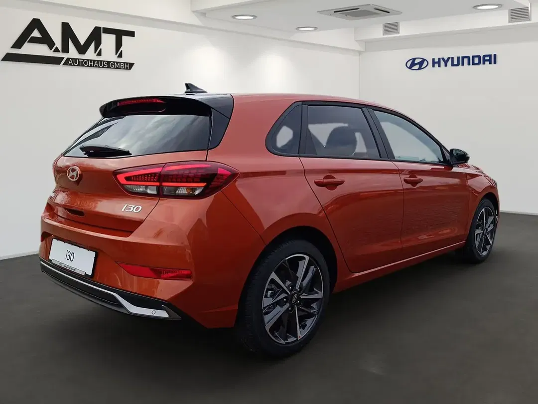 Hyundai i30 - Thumbnail 3