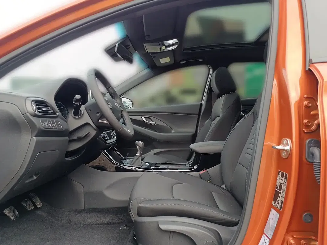 Hyundai i30 - Thumbnail 8