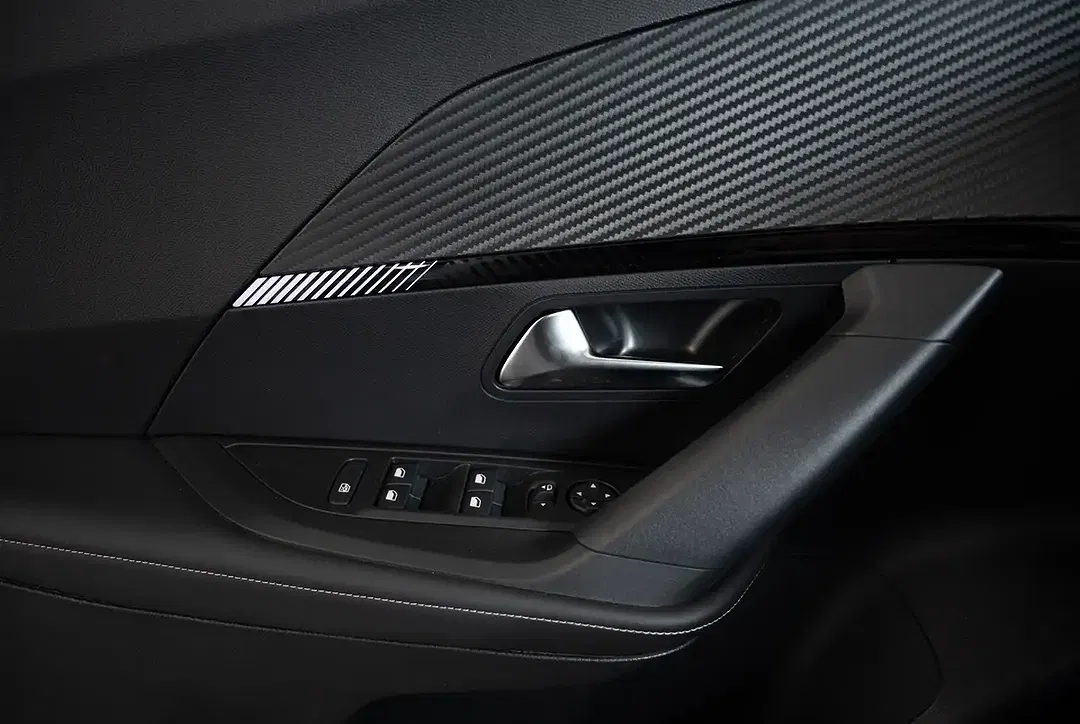 Peugeot 2008 - Thumbnail 12