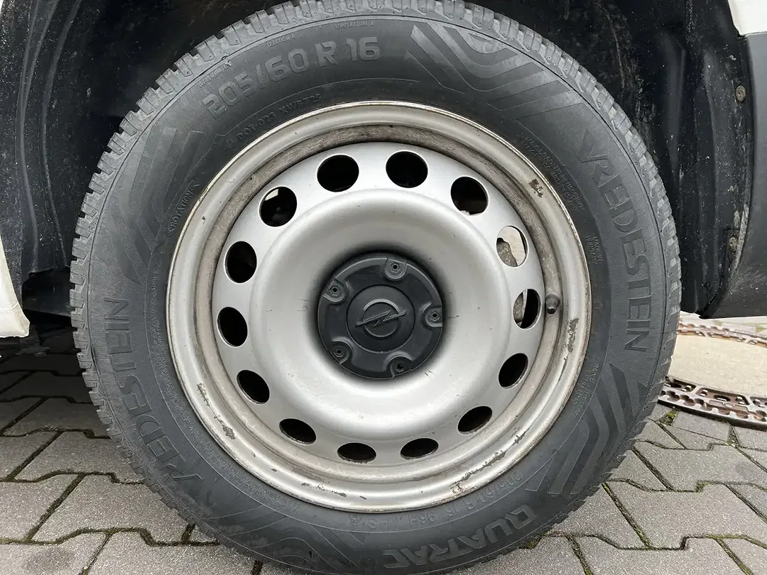 Opel Combo - Thumbnail 12