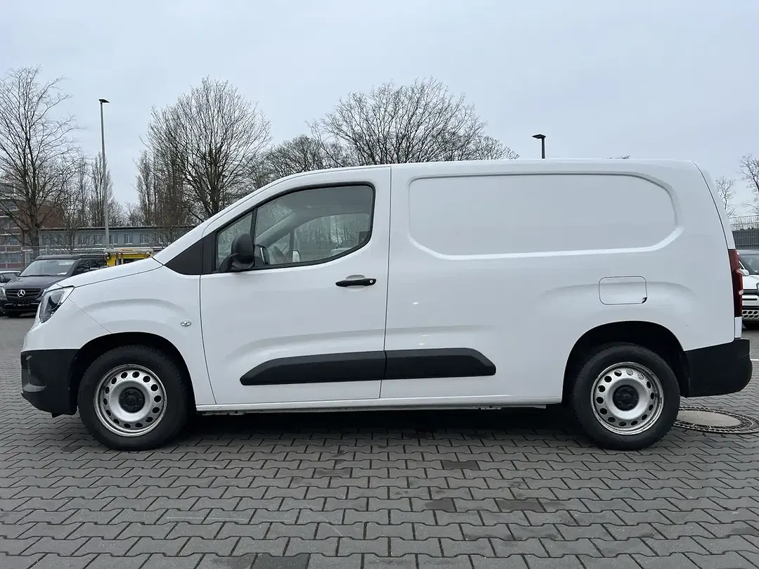 Opel Combo - Thumbnail 2