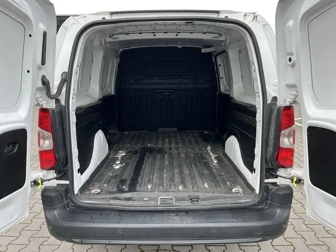 Opel Combo - Thumbnail 4