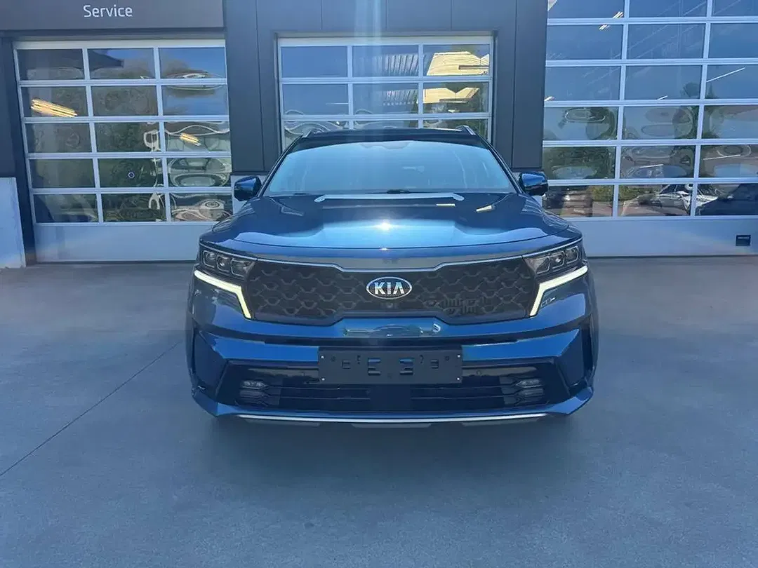 Kia Sorento - Thumbnail 3
