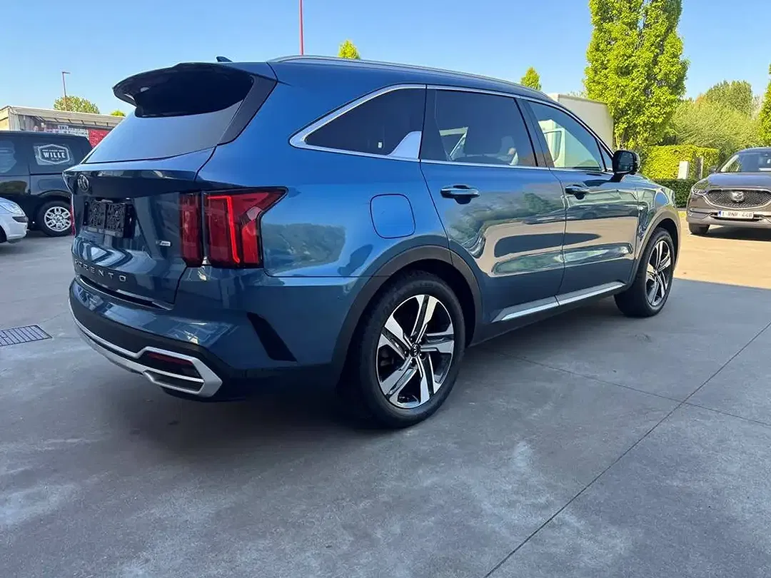 Kia Sorento - Thumbnail 6