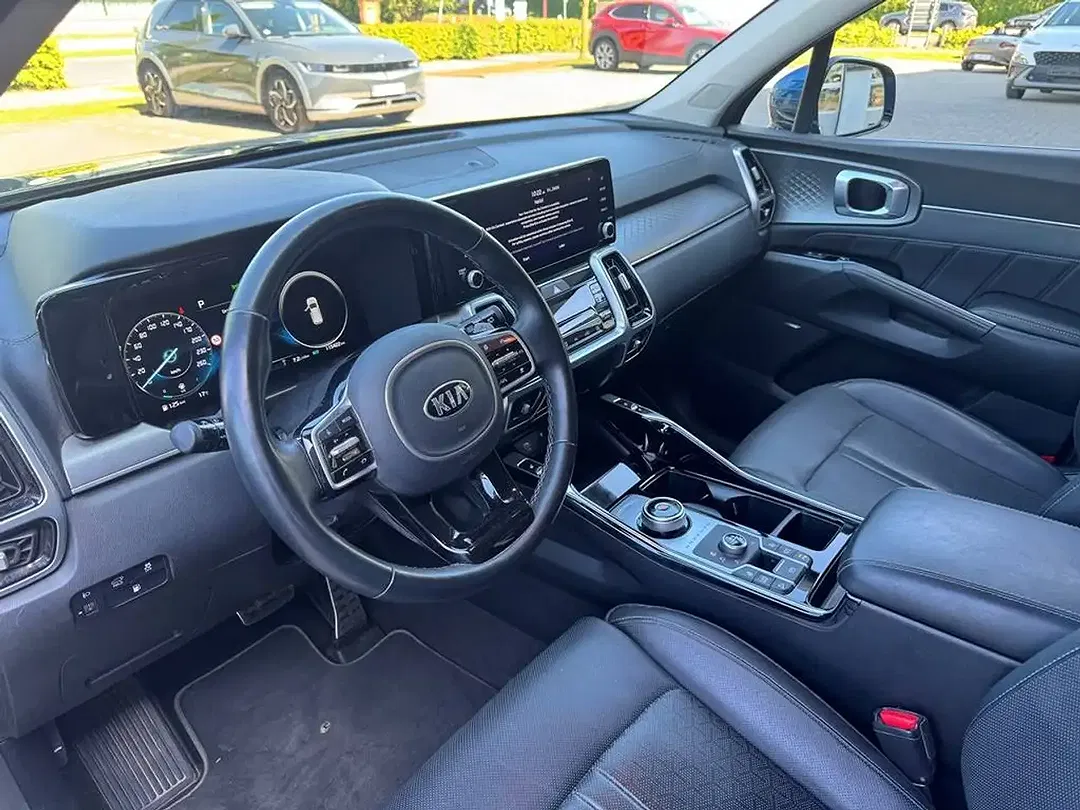 Kia Sorento - Thumbnail 8