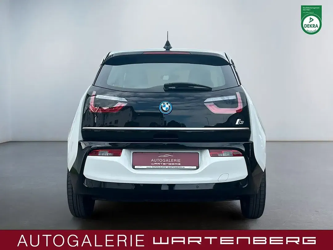BMW i3 - Thumbnail 4