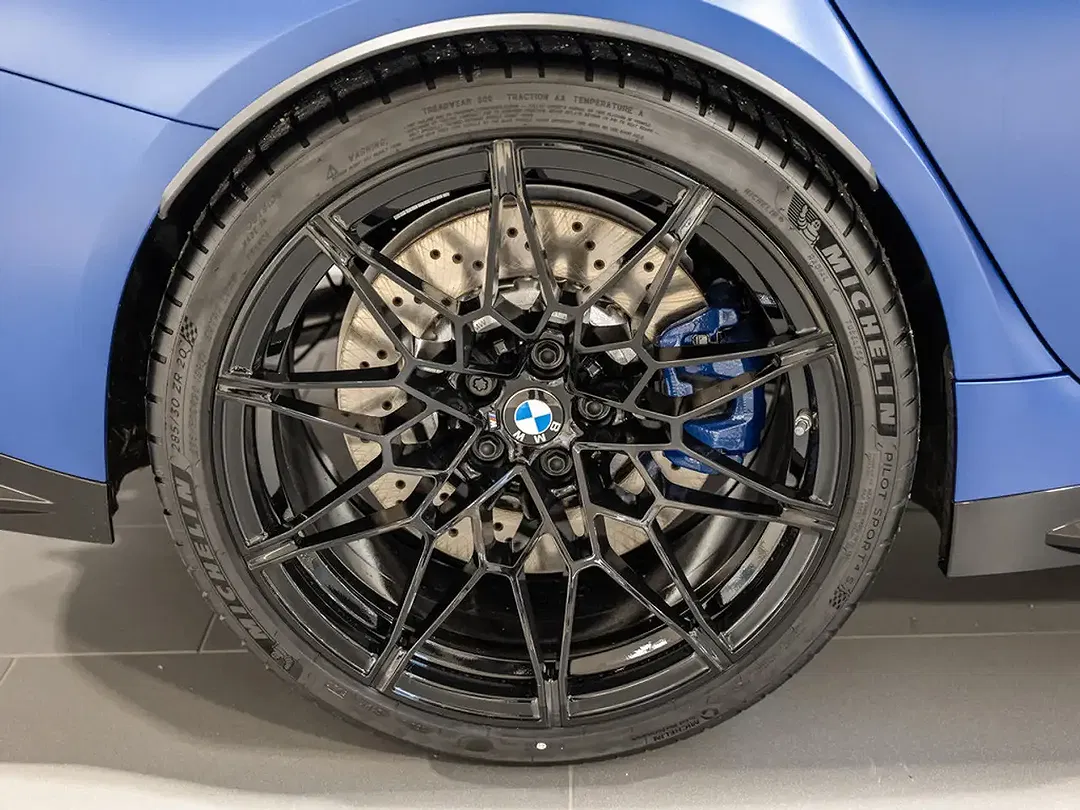 BMW M3 - Thumbnail 8