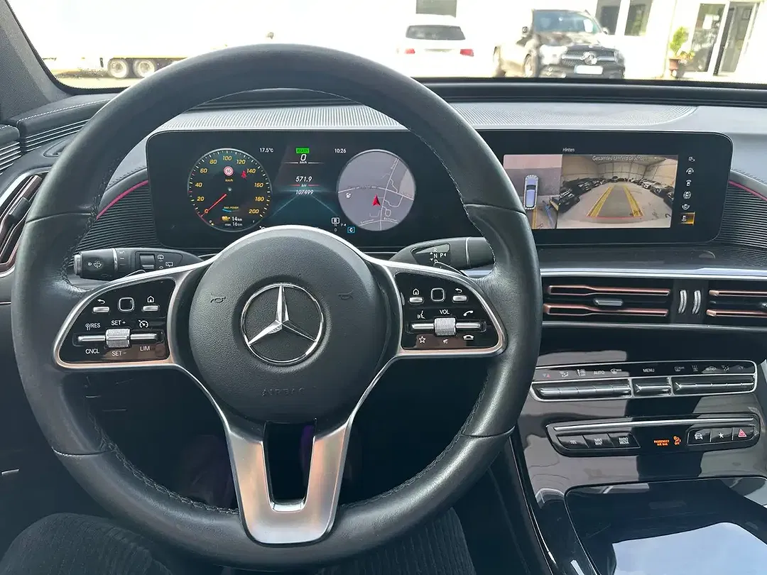 Mercedes-Benz EQC 400 - Thumbnail 9