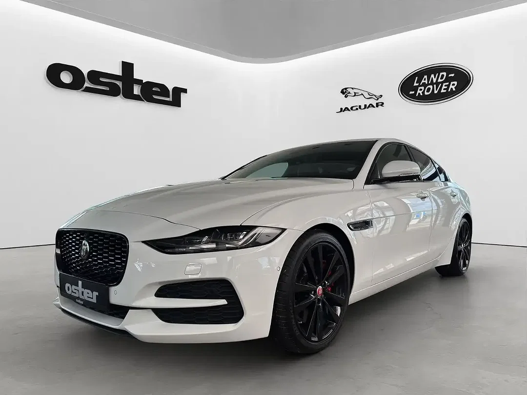 Jaguar XE - Afbeelding 1