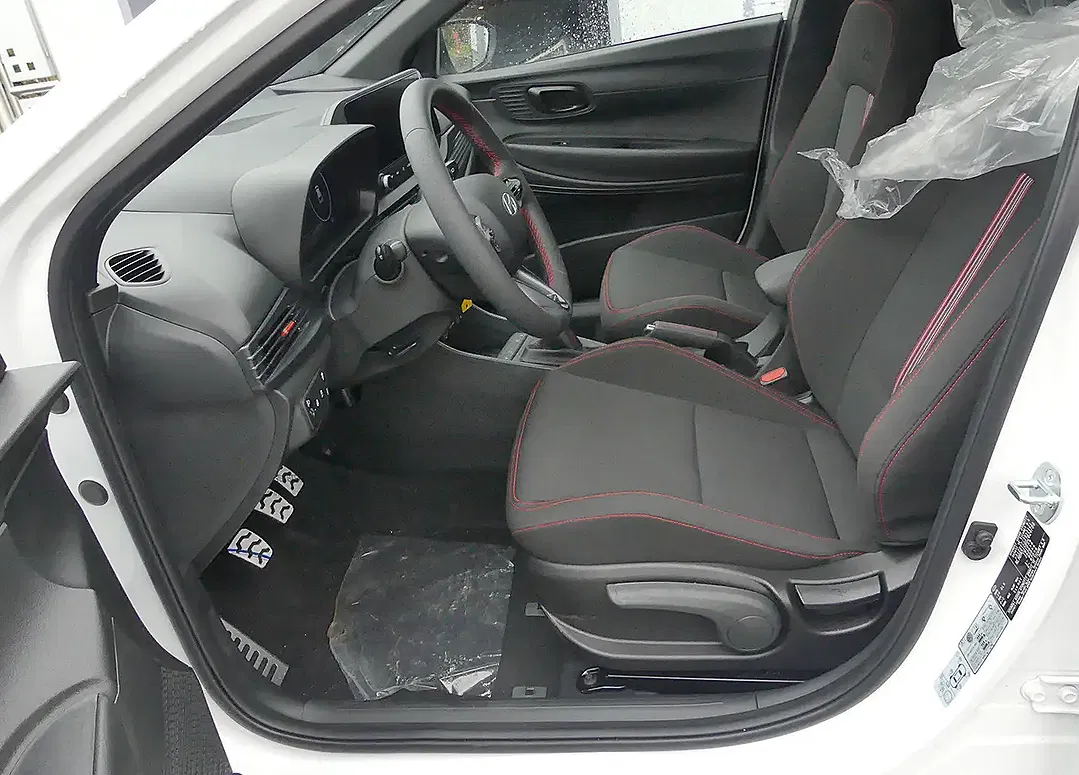 Hyundai i20 - Thumbnail 14