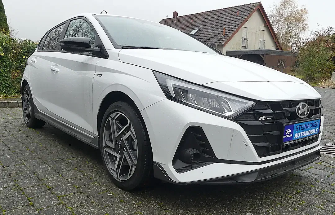 Hyundai i20 - Thumbnail 2