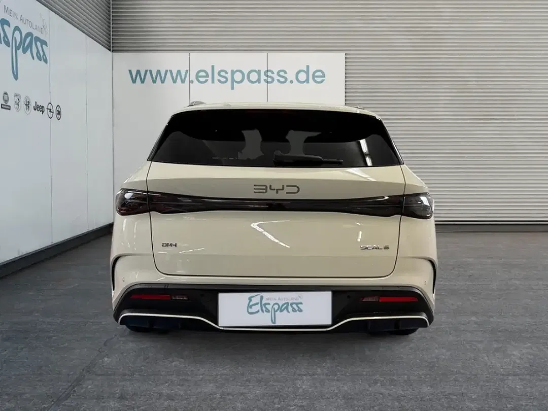 BYD Seal - Thumbnail 5