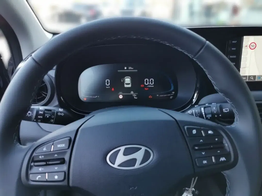 Hyundai i10 - Thumbnail 8