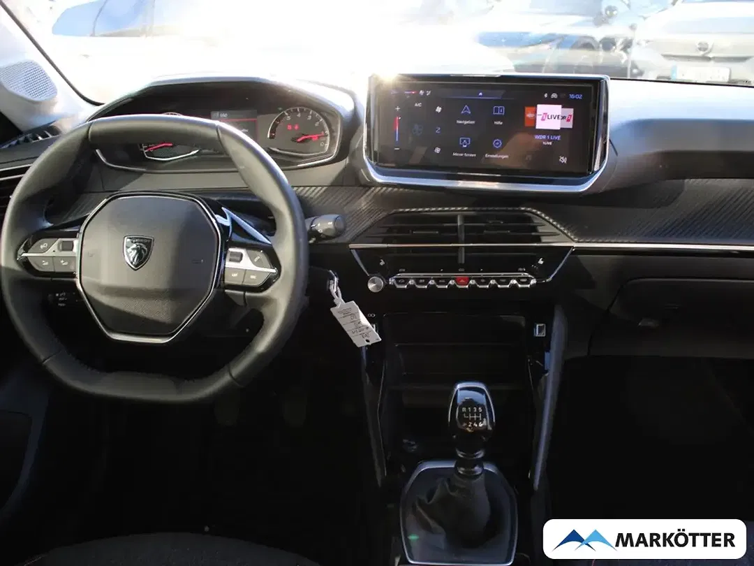 Peugeot 208 - Thumbnail 7