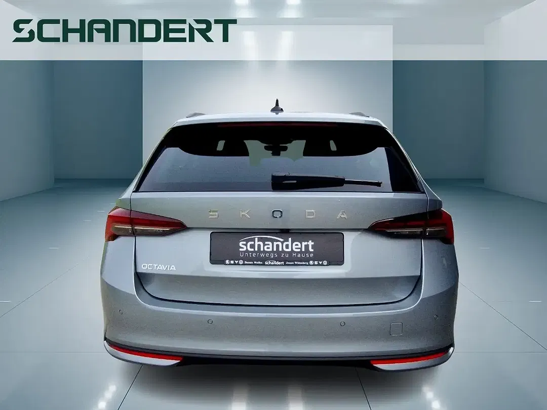 Skoda Octavia - Thumbnail 3