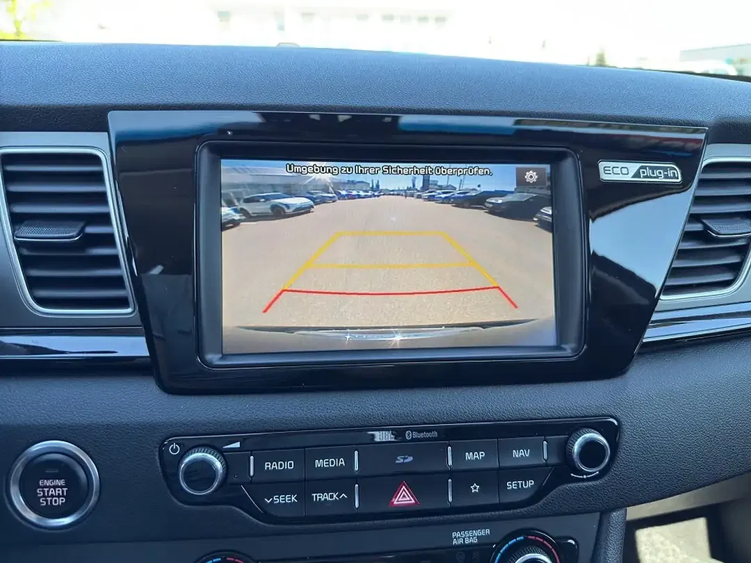 Kia Niro - Thumbnail 14