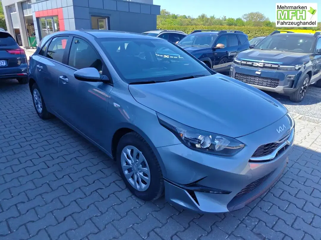 Kia Ceed / cee'd - Thumbnail 3