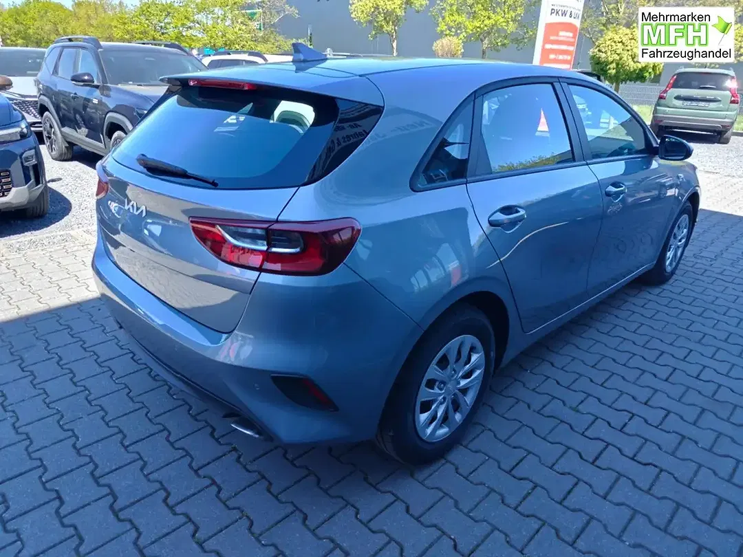 Kia Ceed / cee'd - Thumbnail 4