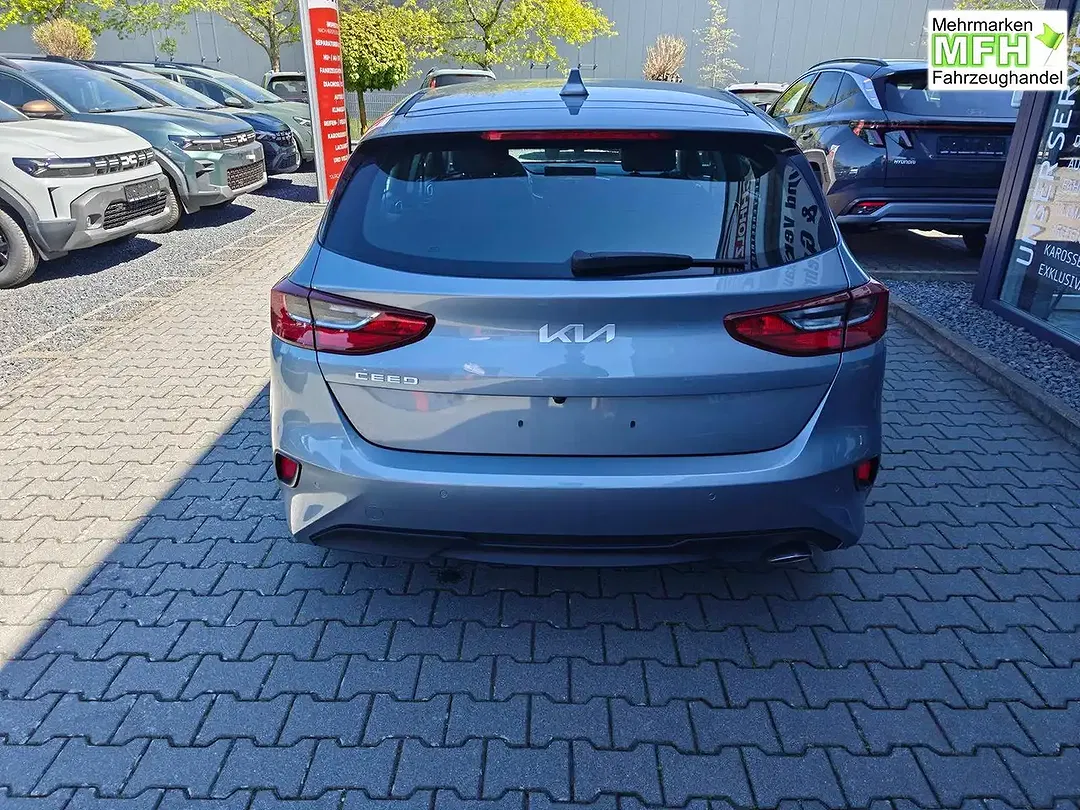 Kia Ceed / cee'd - Thumbnail 5