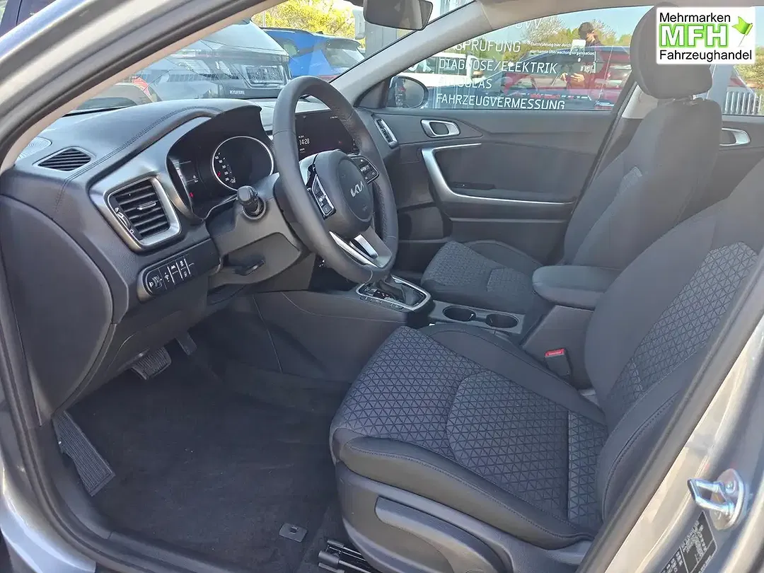 Kia Ceed / cee'd - Thumbnail 9
