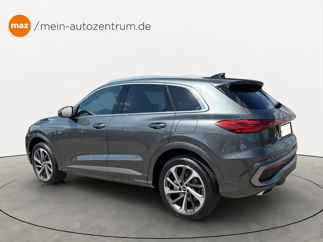 Audi Q5 - Thumbnail 3