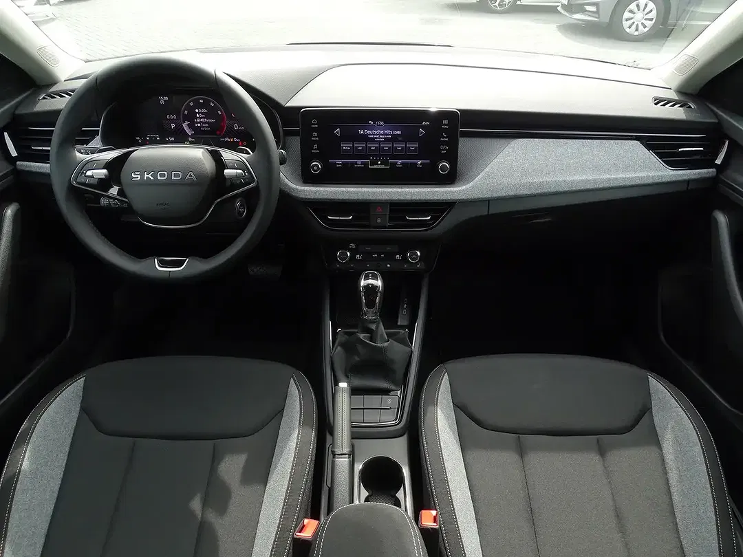 Skoda Scala - Thumbnail 8