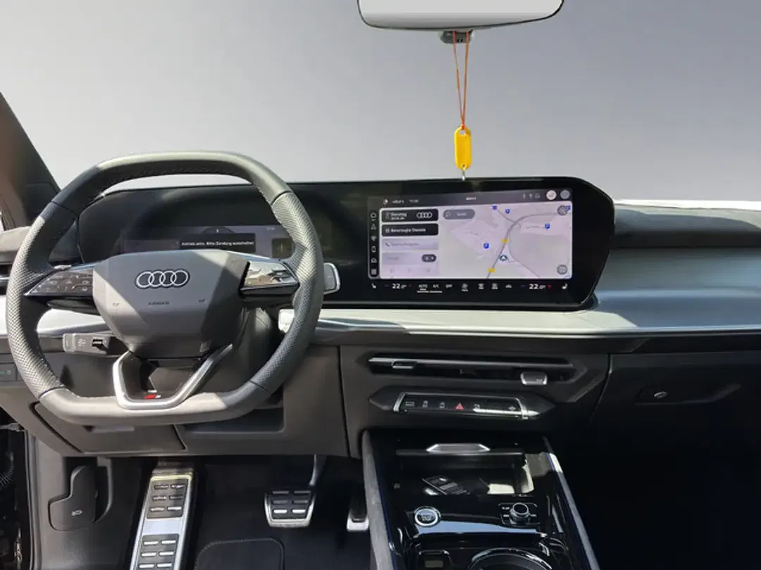 Audi Q3 - Thumbnail 15