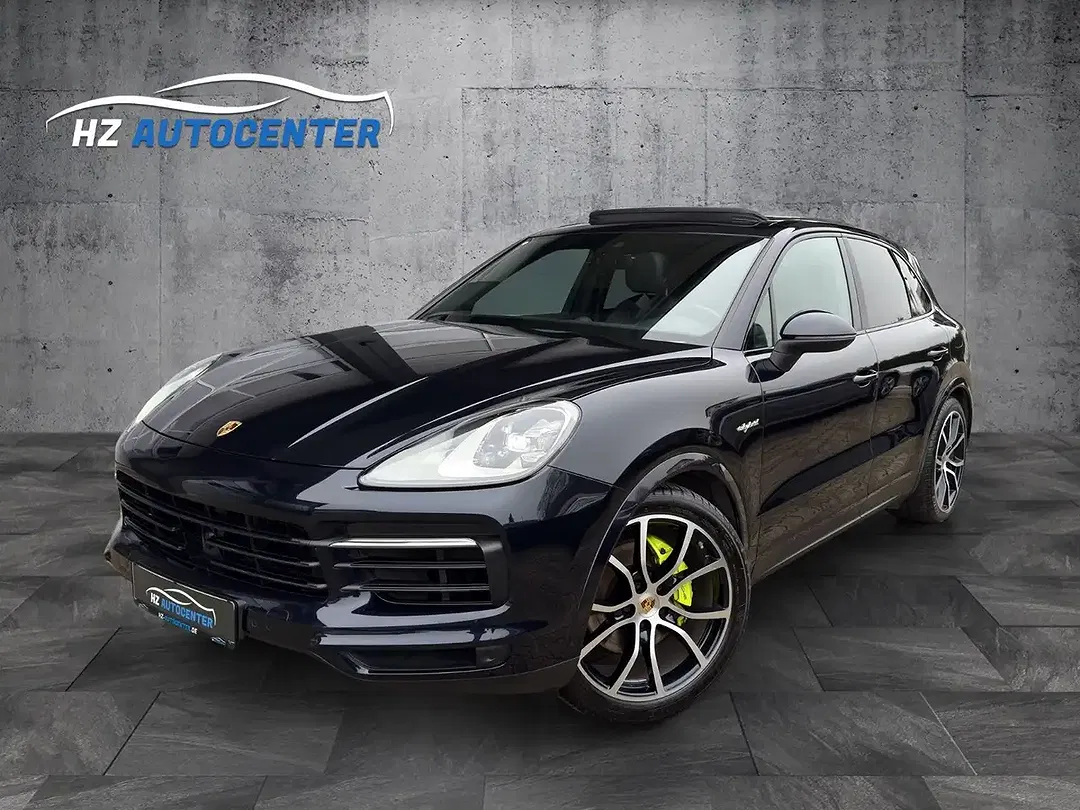 Porsche Cayenne - Thumbnail 3