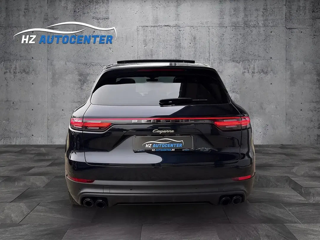 Porsche Cayenne - Thumbnail 6