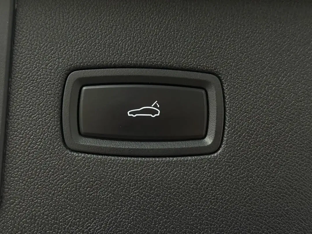 Porsche Cayenne - Thumbnail 8