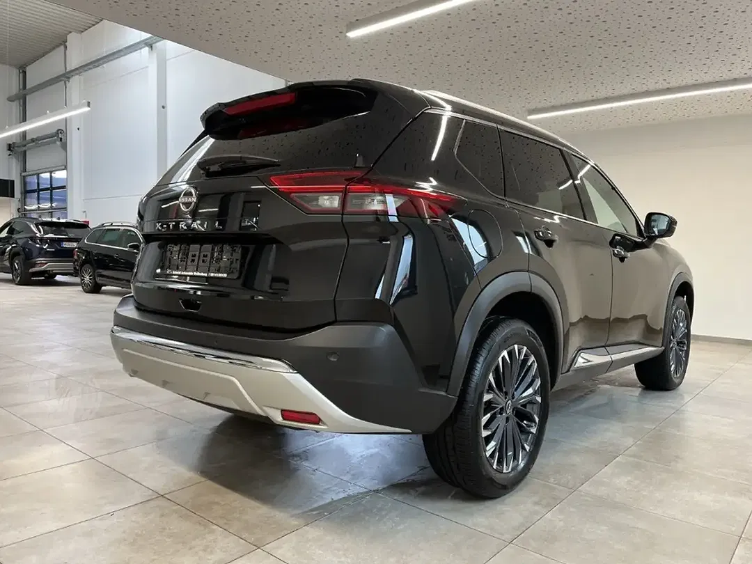 Nissan X-Trail - Thumbnail 4
