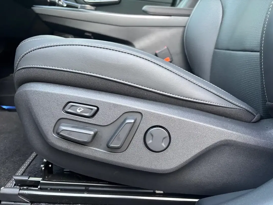 Kia EV6 - Thumbnail 14