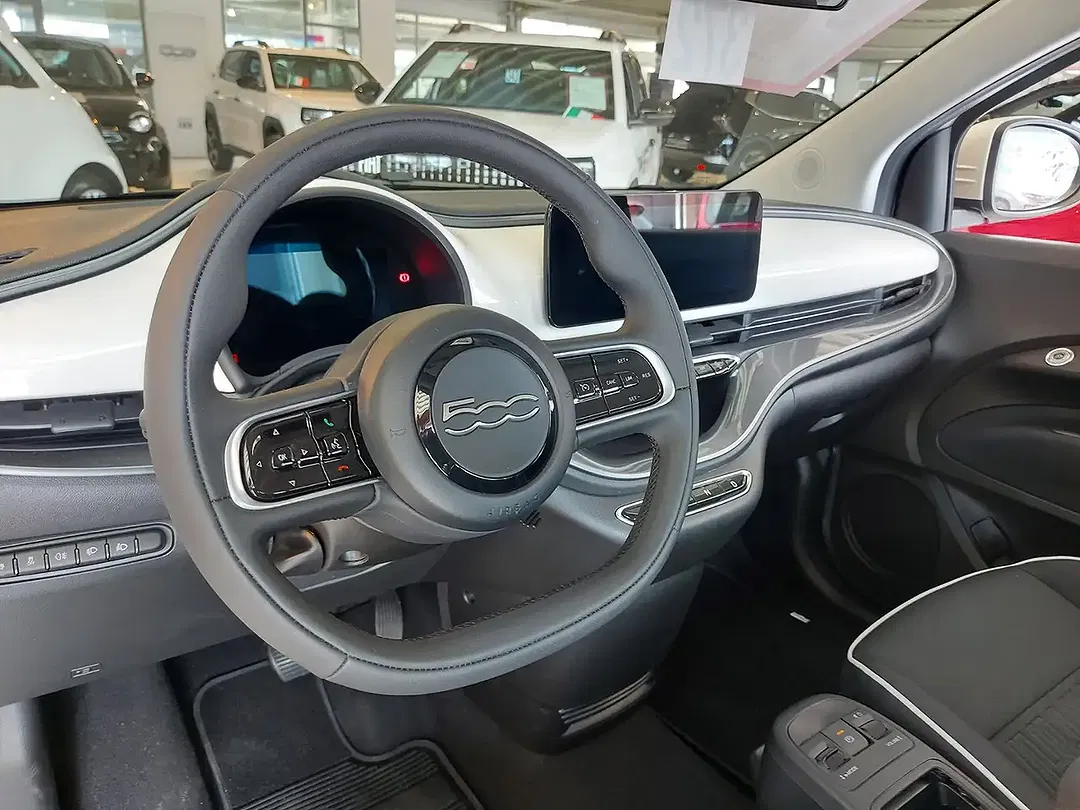 Fiat 500 - Thumbnail 10