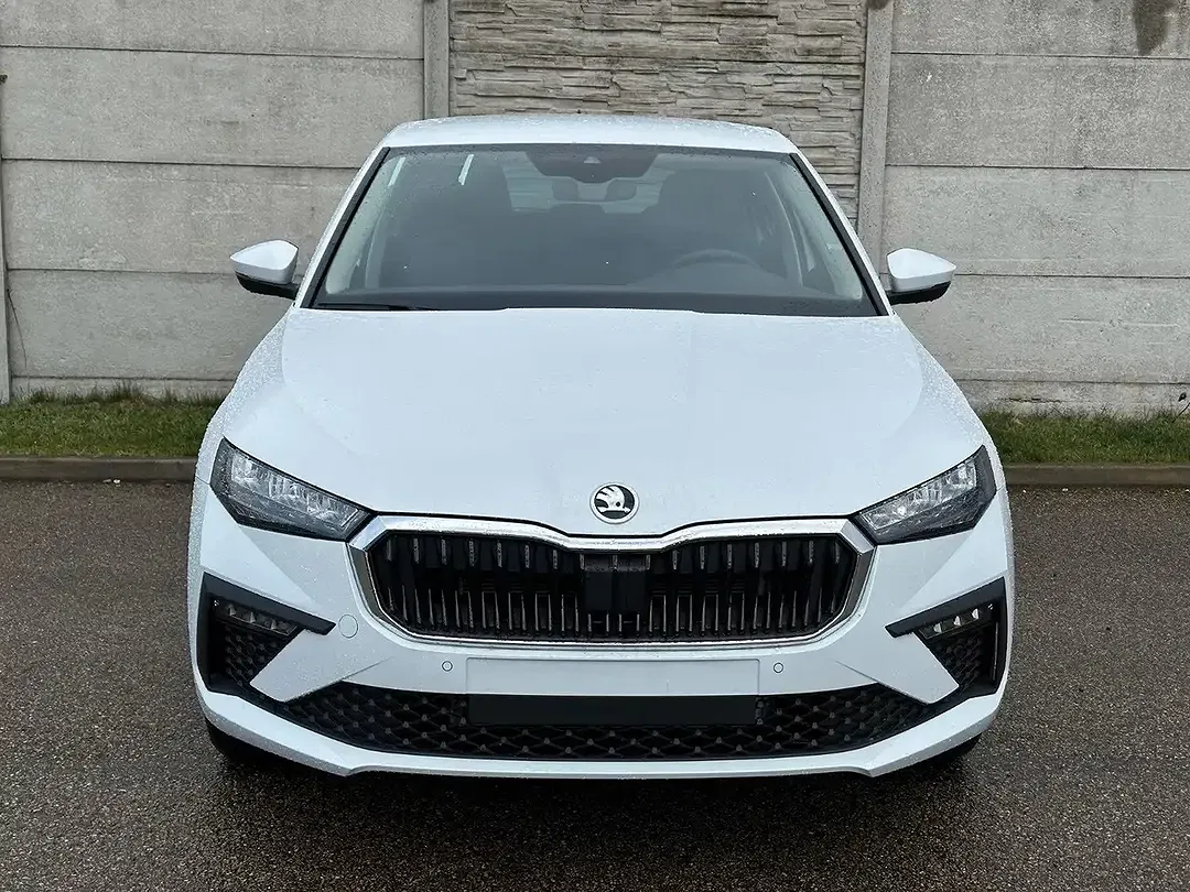 Skoda Scala - Thumbnail 1