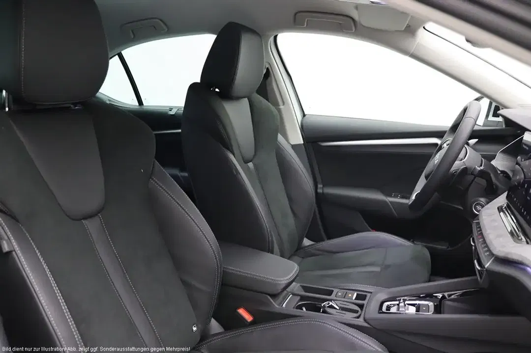 Skoda Octavia - Thumbnail 11