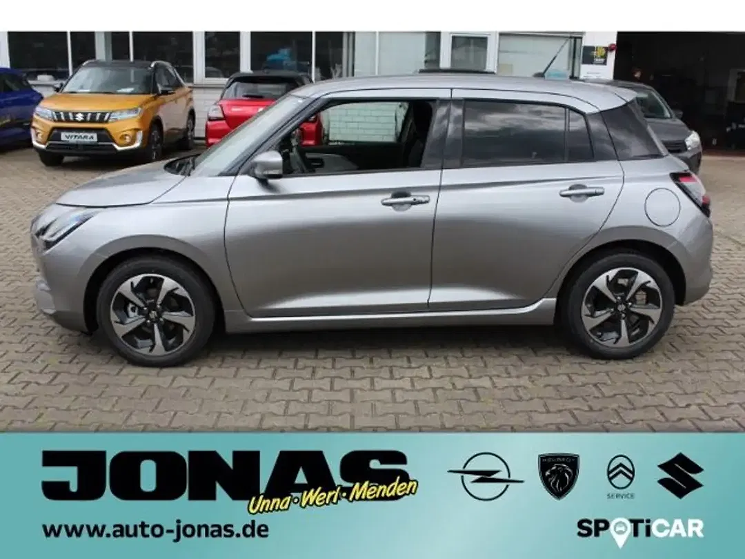Suzuki Swift - Thumbnail 10