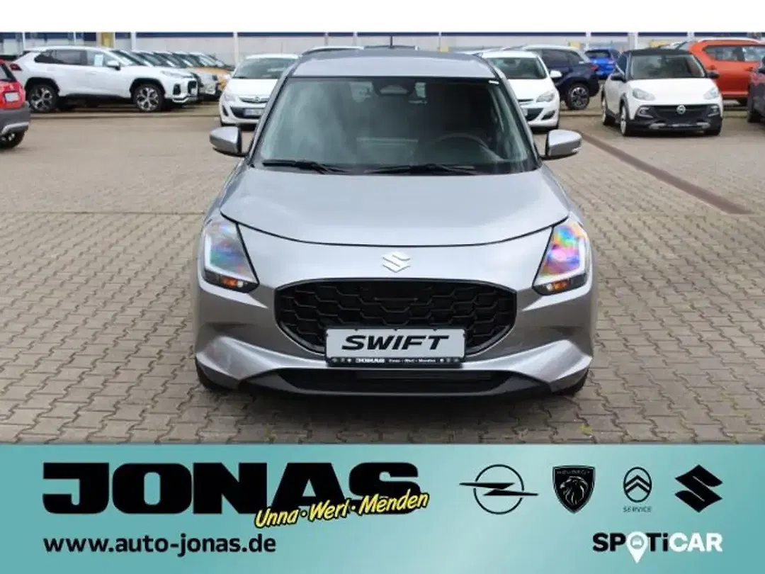 Suzuki Swift - Thumbnail 2
