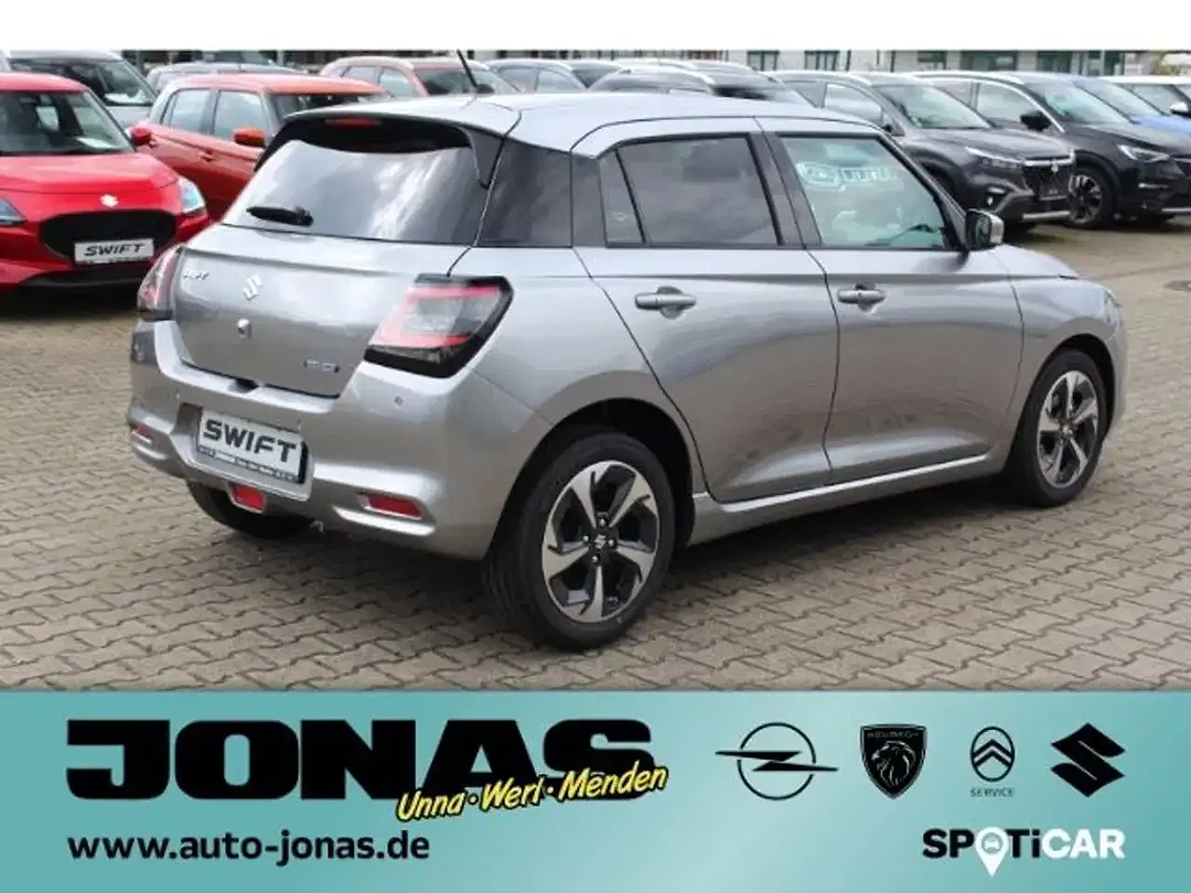 Suzuki Swift - Thumbnail 6