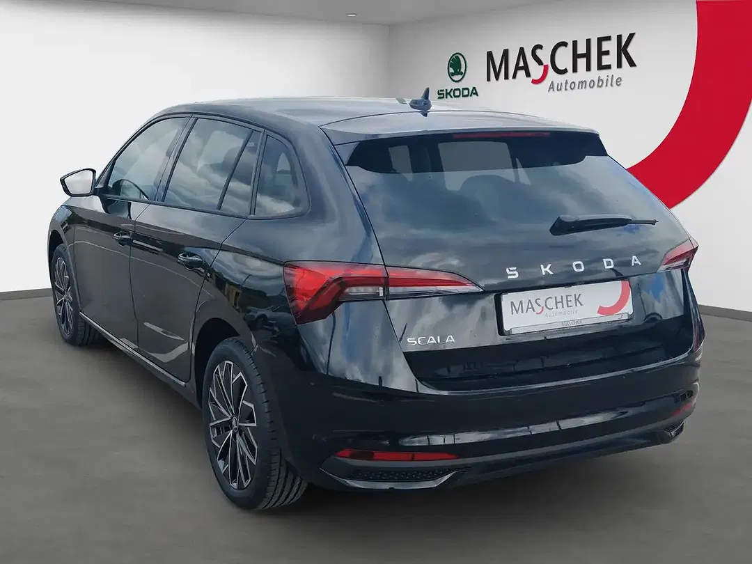 Skoda Scala - Thumbnail 3