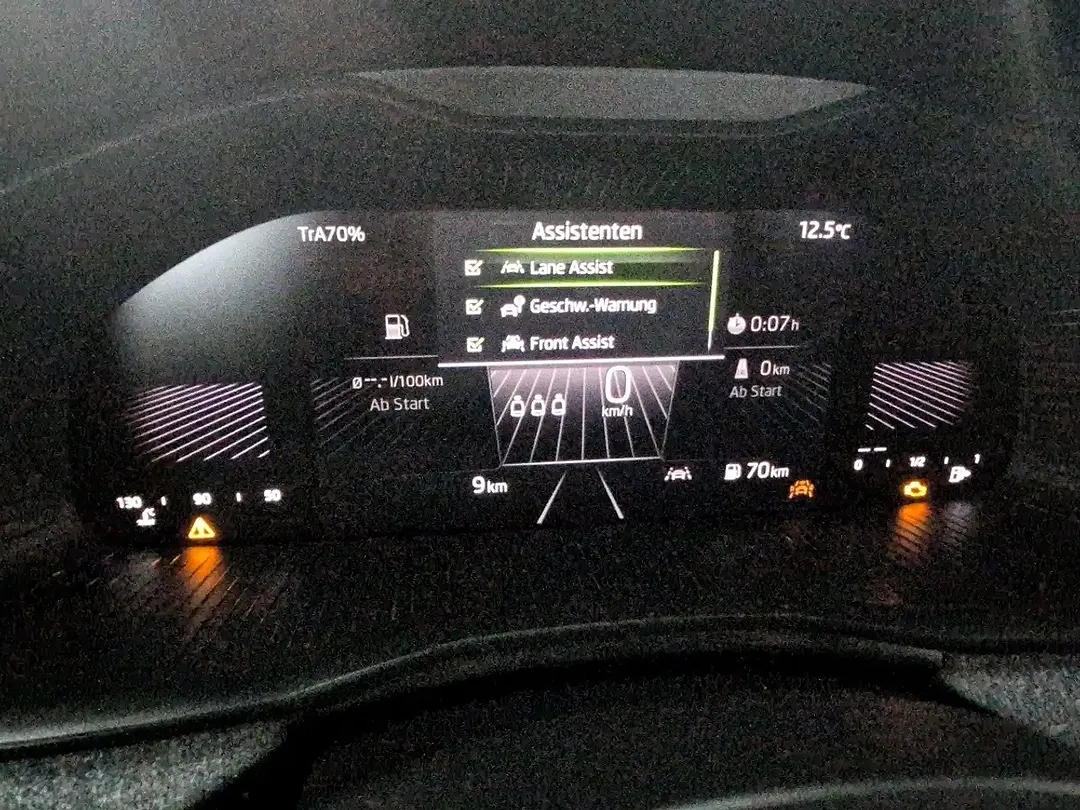 Skoda Kamiq - Thumbnail 12