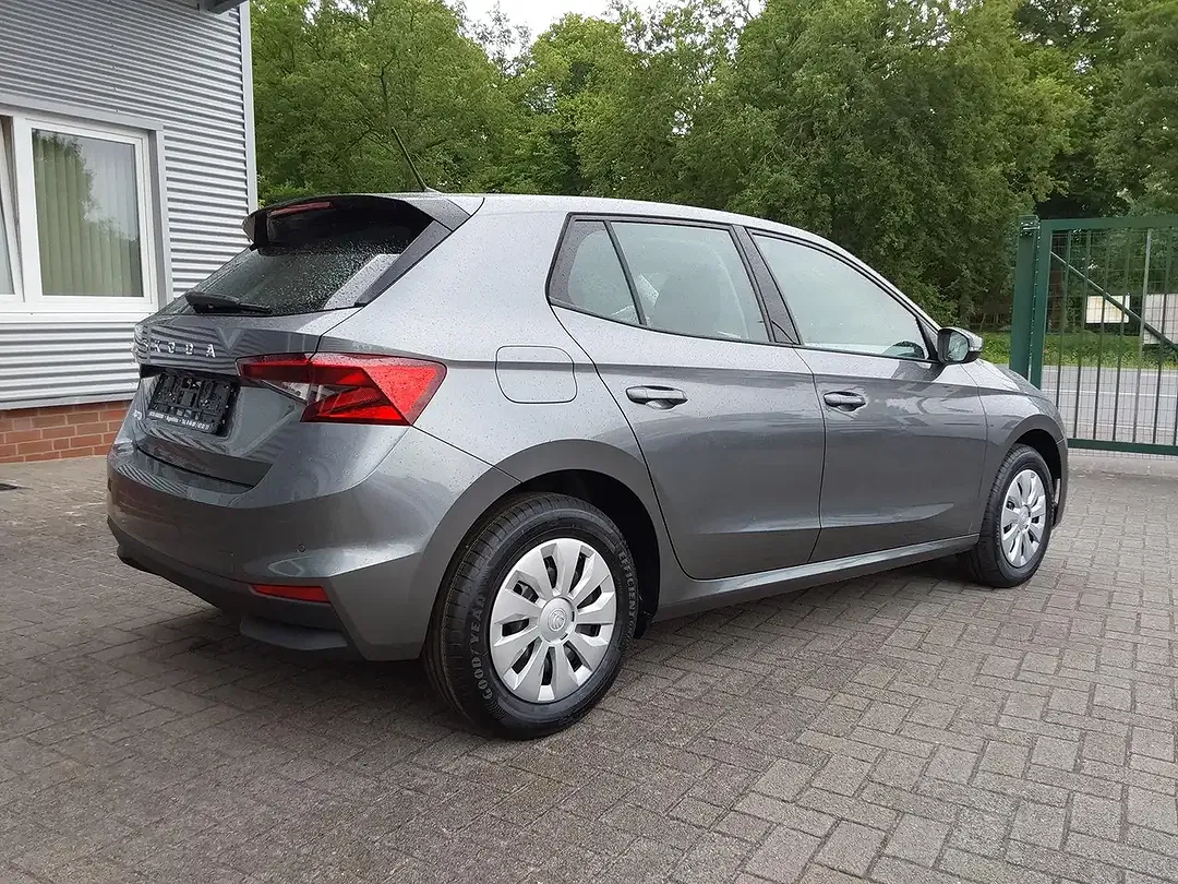 Skoda Fabia - Thumbnail 2
