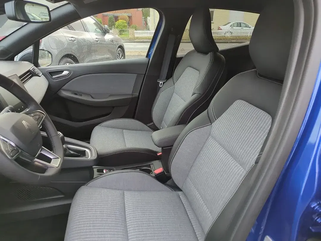 Renault Clio - Thumbnail 7