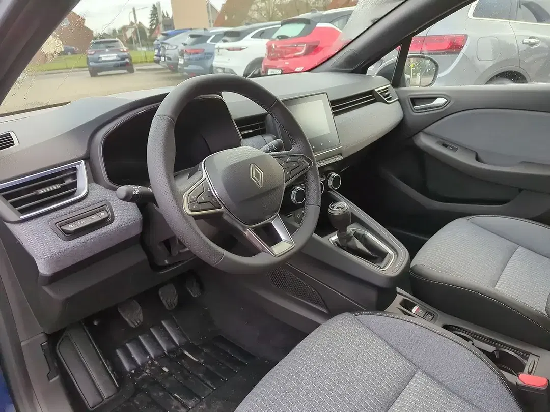 Renault Clio - Thumbnail 8