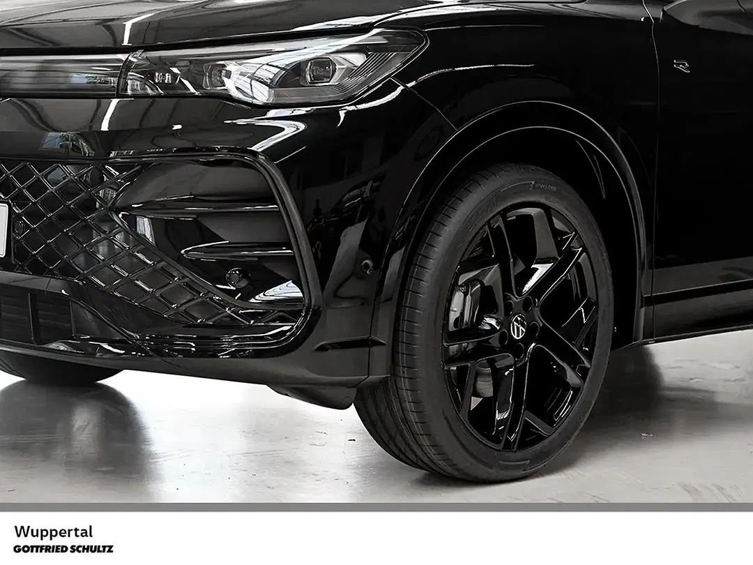 Volkswagen Tiguan - Thumbnail 6