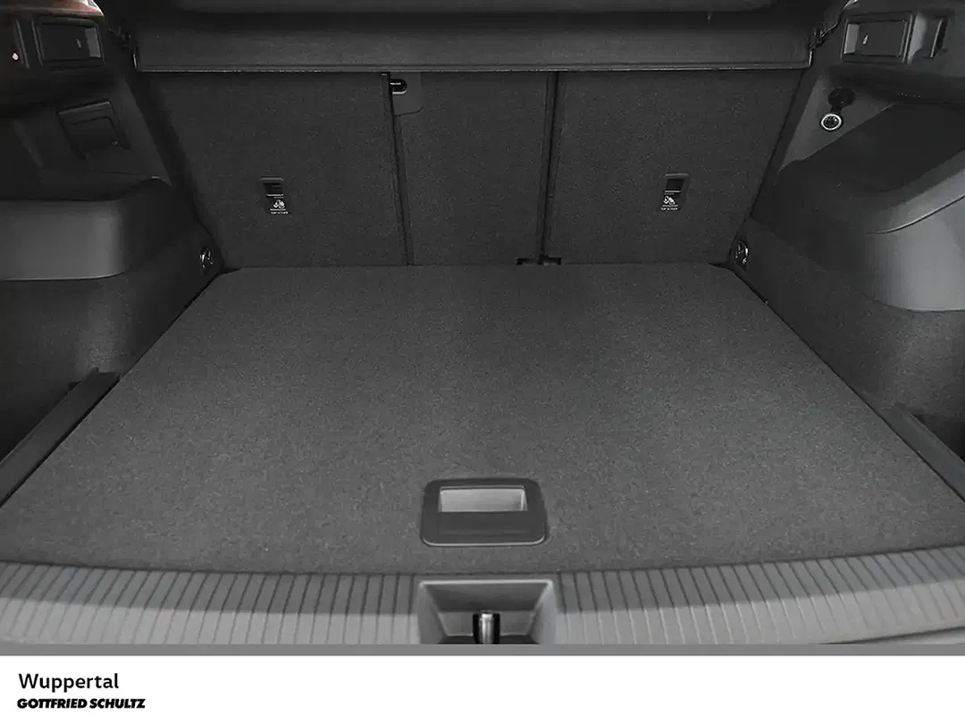 Volkswagen Tiguan - Thumbnail 9