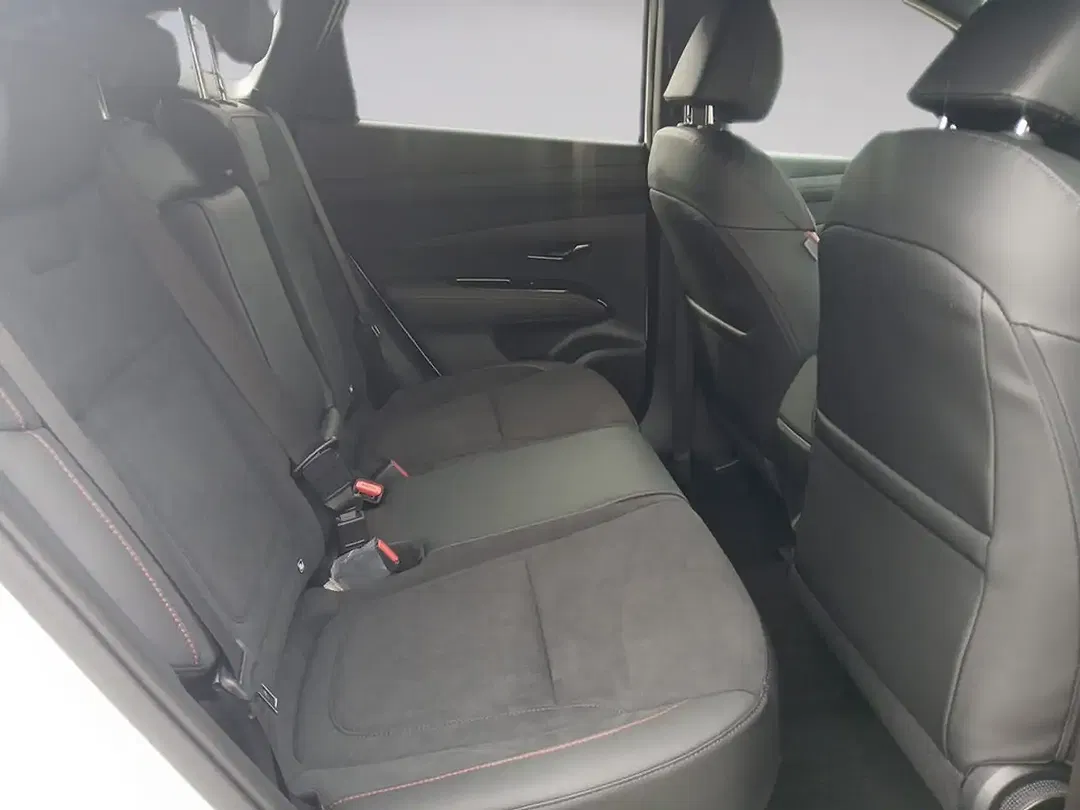 Hyundai TUCSON - Thumbnail 14